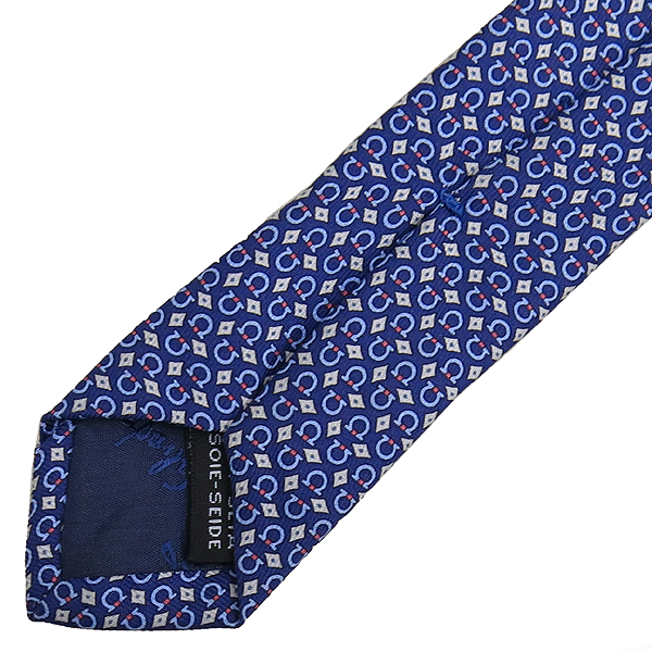 Ferragamo(��󰡸�) 100% ��ũ ��Ÿ�� [��������] �̹���3 - ���̺��� �߰���ǰ