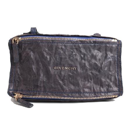 ����� �ǵ��� �̴� ũ�ν��� 