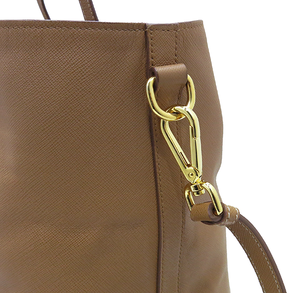 Prada(�����) BR5014 ī�� ���ǾƳ� ���� ���� �ﰢ�ΰ� ���۹� ����� + ��Ʈ�� [��õ��] �̹���3 - ���̺��� �߰���ǰ