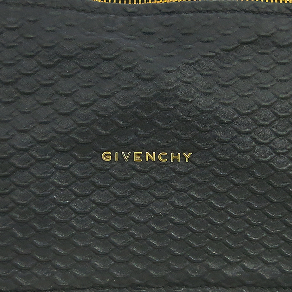 GIVENCHY(�����) ���� ���� ���� �ΰ� �ǵ��� M ������ 2WAY [���빮��] �̹���3 - ���̺��� �߰���ǰ