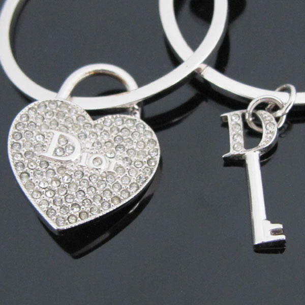 Dior(ũ����î���) D �ΰ� ť�� ��Ʈ ��� ���� �Ͱ��� [�뱸�ݿ��纻��] �̹���4 - ���̺��� �߰���ǰ