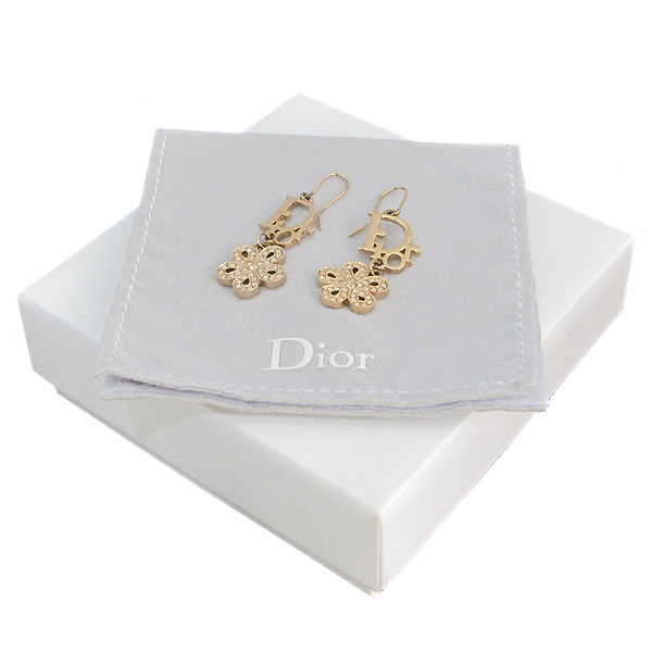 ���  �Ͱ���