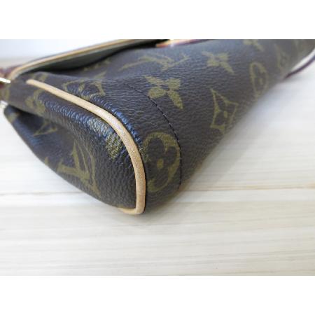 Louis Vuitton(���̺���)M40122 ���׷� ĵ���� ����� Ŭ��ġ�� ����� �̹���4 - ���̺��� �߰���ǰ