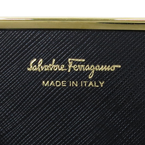 Ferragamo(��󰡸�) 22C110 ���� ���� ���� ��ġ�� ��� ī�� �� �������� [��������] �̹���3 - ���̺��� �߰���ǰ
