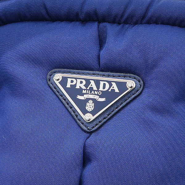 Prada(�����) BL0881 �ﰢ �ΰ� ��� TESSUTO BOMBER ���� �к긯 �е� ��Ʈ�� + ��� ��Ʈ�� 2WAY [��������] �̹���3 - ���̺��� �߰���ǰ