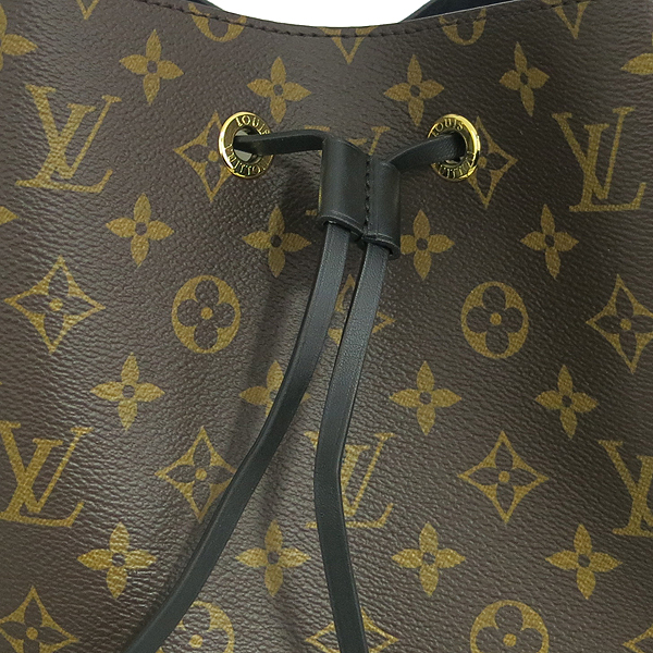 Louis Vuitton(���̺���) M44020 ���׷� ĵ���� ���͸� �÷� �׿��뿡 ��Ŷ ��� �� ũ�ν��� [���빮��] �̹���3 - ���̺��� �߰���ǰ