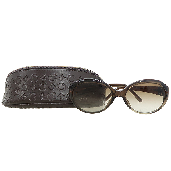 ������  ���۶�