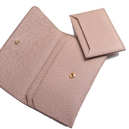 Prada(�����) 1MC004 ���ǾƳ� ����ΰ� ī������[����ż�����] �̹���3 - ���̺��� �߰���ǰ