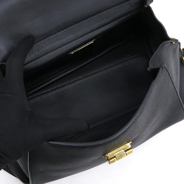 Ferragamo(��󰡸�) 21 F606 ������ ���� ���� ��ġ�� �� ��� ���Ǿ� ��Ʈ�� + �����Ʈ�� 2WAY [��������] �̹���5 - ���̺��� �߰���ǰ