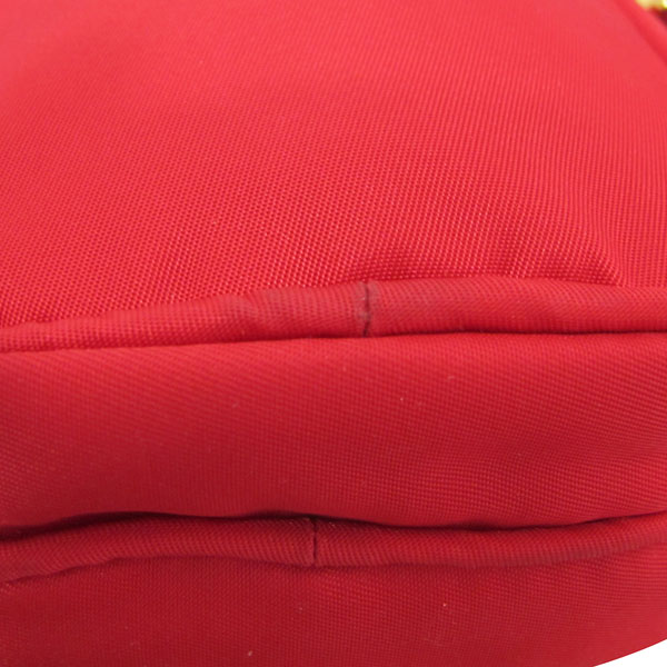 Prada(�����) ���� �к긯 ���� �ﰢ�ΰ� �������� �Ŀ�ġ + ũ�ν���Ʈ�� [�뱸�ݿ��纻��] �̹���4 - ���̺��� �߰���ǰ