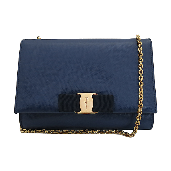 Ferragamo(��󰡸�) 22 B558 ���� �÷� ���ǾƳ� ���� �ٶ� ���� ���� ü�� ��� ũ�ν��� [�λ꼭��Ե���] �̹���2 - ���̺��� �߰���ǰ