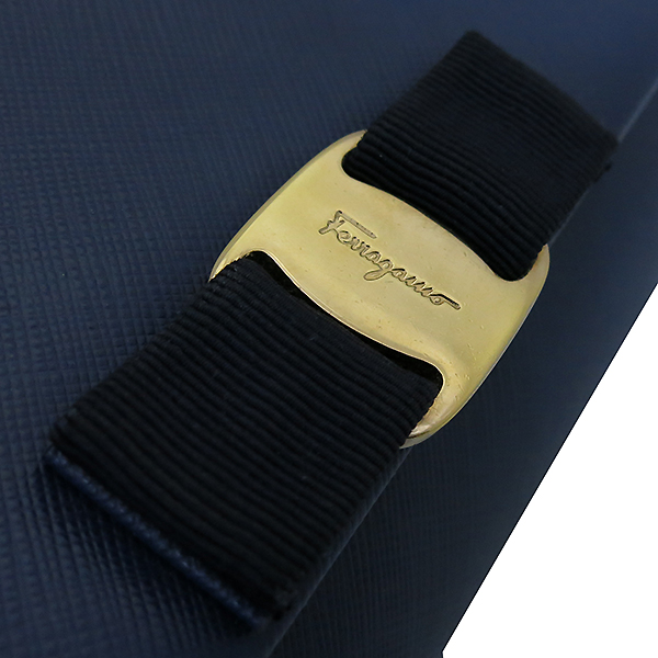 Ferragamo(��󰡸�) 22 B558 ���� �÷� ���ǾƳ� ���� �ٶ� ���� ���� ü�� ��� ũ�ν��� [�λ꼭��Ե���] �̹���5 - ���̺��� �߰���ǰ