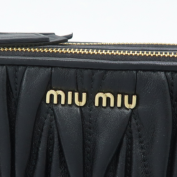 MiuMiu(�̿�̿�) 5BH057 NERO �÷� ���� ���� ũ�ν��� [��������] �̹���4 - ���̺��� �߰���ǰ