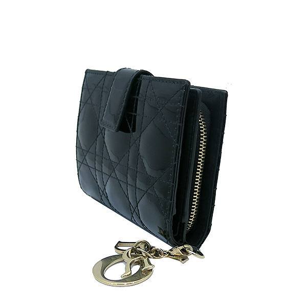 Dior(ũ����î���) S0027OVRB ���̴�Ʈ �۾��� ���� Lady Dior ������ [�λ꼾�Һ���] �̹���3 - ���̺��� �߰���ǰ