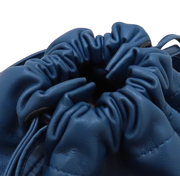 BOTTEGAVENETA(���װ�����Ÿ) ���� �÷� ���� ����Ų ���� ��Ʈ��ġ���� �ٽ��� ũ�ν��ٵ� �� [��õ��] �̹���4 - ���̺��� �߰���ǰ