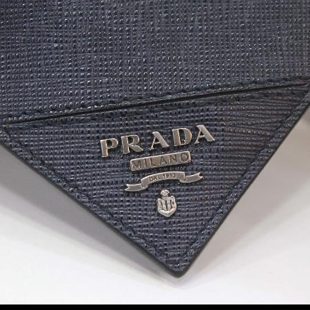 Prada(�����) 2MN077 F026 00 ���ǾƳ� �Ӵ� Ŭ�� �̹���4 - ���̺��� �߰���ǰ