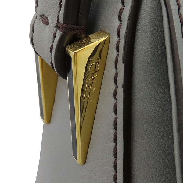 Fendi(���) 8BR638 FF����ΰ� ��� ���� ü�� ����� [�뱸Ȳ����] �̹���3 - ���̺��� �߰���ǰ