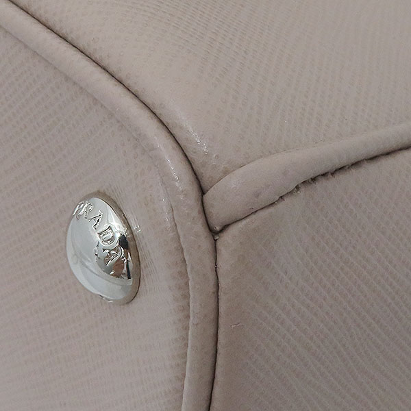 Prada(�����) B2963Y ��ũ ���� ���ǾƳ� ���� ��Ʈ�� + �����Ʈ�� 2WAY [�λ꼭��Ե���] �̹���7 - ���̺��� �߰���ǰ