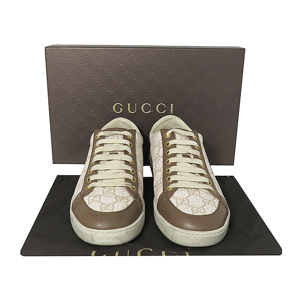 ���� �ڰ��� ����Ŀ��