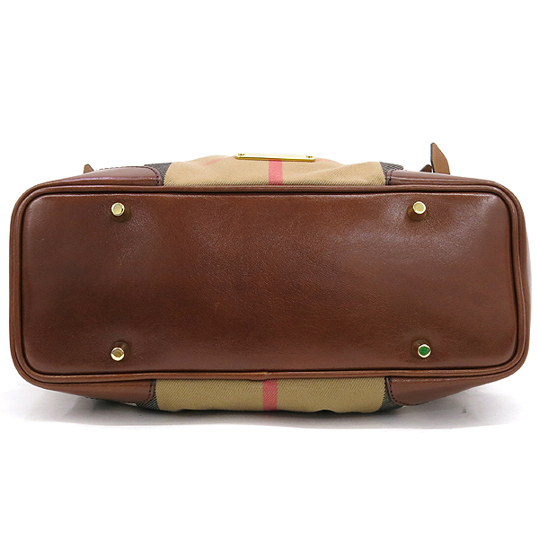 Burberry(������) 3826419 �Ͽ콺 �к긯 üũ ���� ���� ��Ʈ�� + ��� ��Ʈ�� 2WAY [��������] �̹���4 - ���̺��� �߰���ǰ