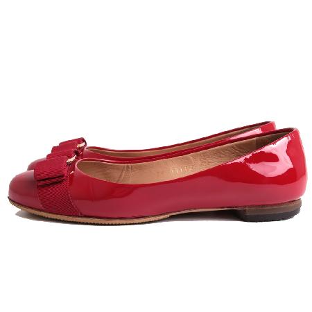 Ferragamo(��󰡸�) ���̴�Ʈ �ٸ��� �÷� ���� ���� 0592125[����ż�����] �̹���3 - ���̺��� �߰���ǰ