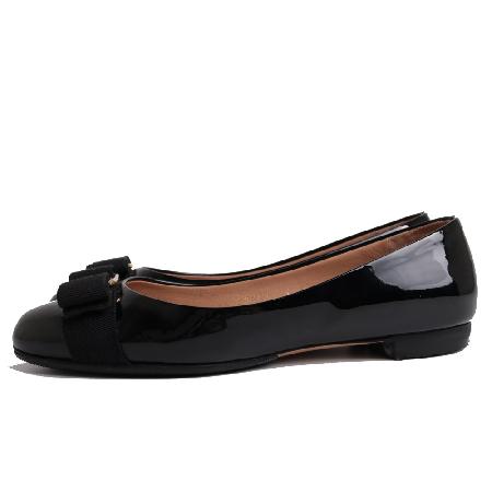 Ferragamo(��󰡸�) ���̴�Ʈ �ٸ��� �÷� ���� ����  0574556[����ż�����] �̹���3 - ���̺��� �߰���ǰ