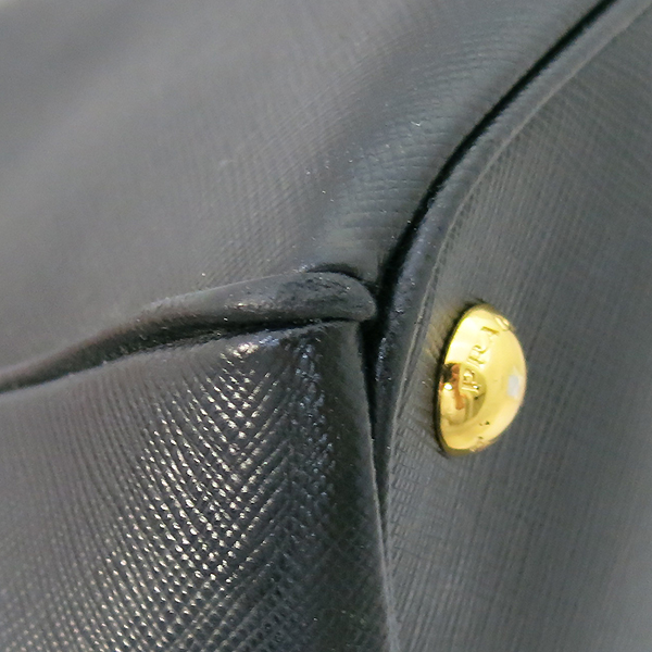 Prada(�����) B1786T ���� ���� ���ǾƳ� ���� ���� �ﰢ �ΰ� ��Ʈ�� + �����Ʈ�� 2WAY [�λ꼾�Һ���] �̹���5 - ���̺��� �߰���ǰ