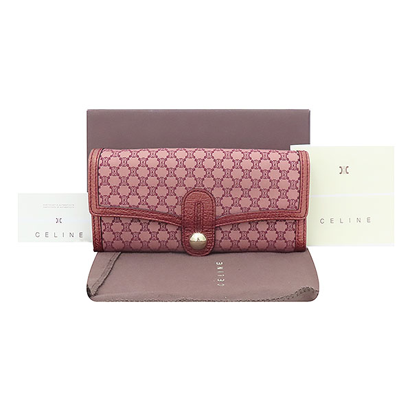 ������  ������