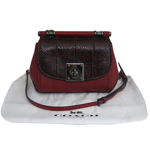 ��ġ ���̼� ũ�ν���