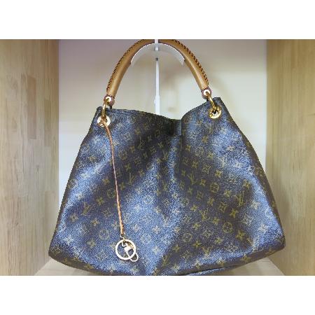 ���̺���  �����