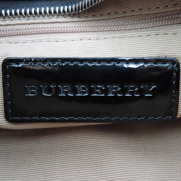 Burberry(������) 3459933 ���� �÷� ���̴�Ʈ ��� üũ ȥ�� NEWBURY �̴� ����� [�����] �̹���4 - ���̺��� �߰���ǰ