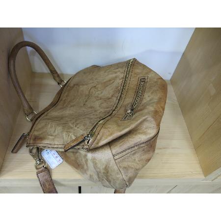 GIVENCHY(�����) �ǵ��� 2WAY �̹���3 - ���̺��� �߰���ǰ