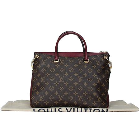 Louis Vuitton(���̺���) M42810 ���׷� ĵ���� �ȶ� ��Ʈ�� + �����Ʈ�� 2WAY[���ַԵ���] �̹���3 - ���̺��� �߰���ǰ