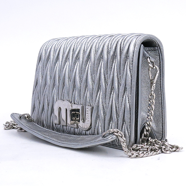 MiuMiu(�̿�̿�) 5BF069 �ǹ� �÷� ũ�ν��� [�����] �̹���3 - ���̺��� �߰���ǰ