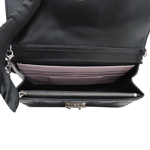 Dior(ũ����î���) S0257PGAI �����÷� �̽� ��� ���� ü�� ũ�ν��� [�λ꼭��Ե���] �̹���4 - ���̺��� �߰���ǰ