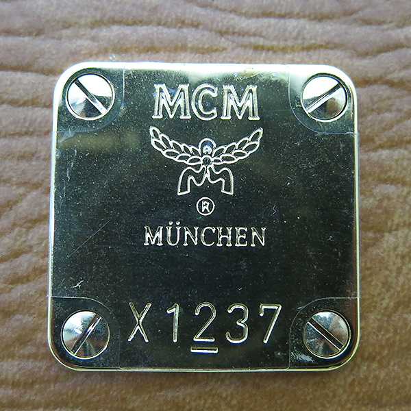 MCM(������) MWB2SVI11CO001 ���佺 ���� �ΰ���� ������ ��Ʈ�� + �����Ʈ�� 2WAY [�λ꼾�Һ���] �̹���4 - ���̺��� �߰���ǰ