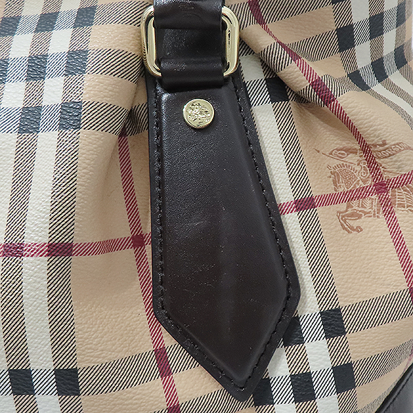 Burberry(������) 3799227 ���̸��� üũ ��Ʈ�� [�λ꼭��Ե���] �̹���4 - ���̺��� �߰���ǰ