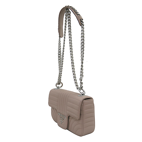 Prada(�����) 1BD107 �ε���ũ ���� ���̾�׷� ���� �ΰ� ü�� ����� [�λ꼾�Һ���] �̹���3 - ���̺��� �߰���ǰ