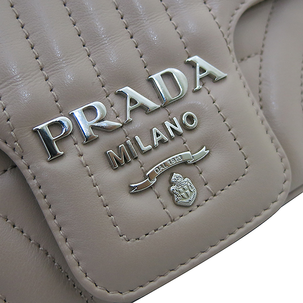 Prada(�����) 1BD107 �ε���ũ ���� ���̾�׷� ���� �ΰ� ü�� ����� [�λ꼾�Һ���] �̹���4 - ���̺��� �߰���ǰ