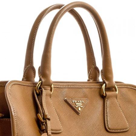 Prada(�����) BN2254 ���� ���ǾƳ� ���� �ΰ� ��Ʈ�� + �����Ʈ�� [����2] �̹���3 - ���̺��� �߰���ǰ