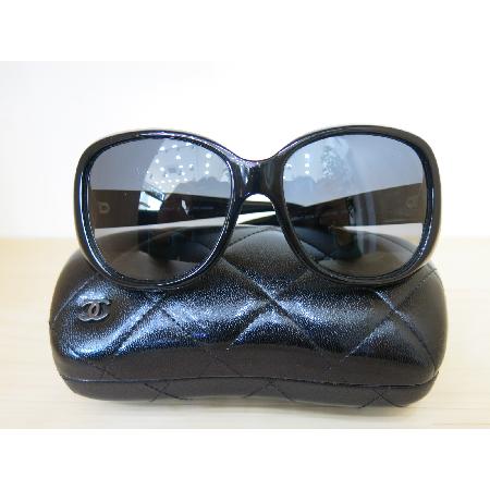 ����  ���۶�