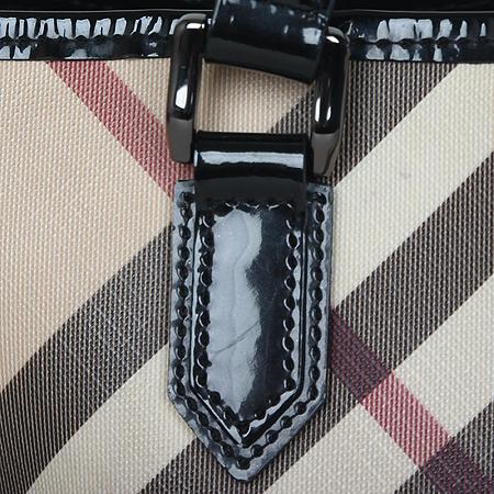 Burberry(������) Ŭ���� üũ PVC ���̴�Ʈ �����[���ֻ���] �̹���4 - ���̺��� �߰���ǰ