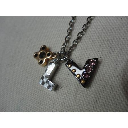 Louis Vuitton(���̺���) LV���� �ΰ� ���׷� 3�ǽ� ����� w �̹���3 - ���̺��� �߰���ǰ