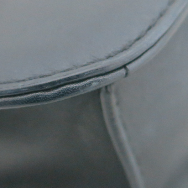 VALENTINO(�߷�Ƽ��) ZW2B0398VIT �����͵� ��� �÷� �̵�� ������ ü�� ����� [���빮��] �̹���4 - ���̺��� �߰���ǰ