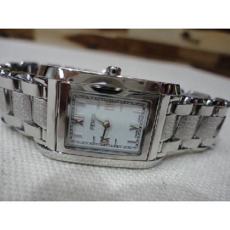 ���ñ�)Fendi(���) 7600L FF �ΰ� ��ƿ ������ �ð� [û�ֱ�õ������] �̹���3 - ���̺��� �߰���ǰ