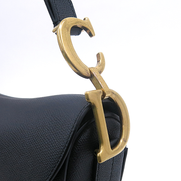 Dior(ũ����î���) M0446CWVG ���� ������ �׷��� �۾��� ���� Saddle(����) ����� + S8534CRKQ ����&ȭ��Ʈ �÷� �ڼ� ��� �к긯 ���� ��Ʈ�� [��������] �̹���4 - ���̺��� �߰���ǰ