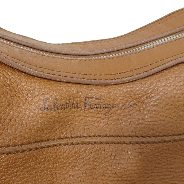 Ferragamo(��󰡸�) BW21 7468 ���� ���� ���� �ΰ� ��� ȣ�� ����� [��õ��] �̹���5 - ���̺��� �߰���ǰ