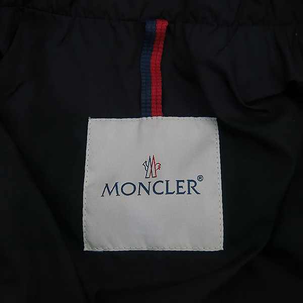 MONCLER(Ŭ) PORTNEUF 4012885 ÷   [λ꼾Һ] ̹5 - ̺ ߰ǰ