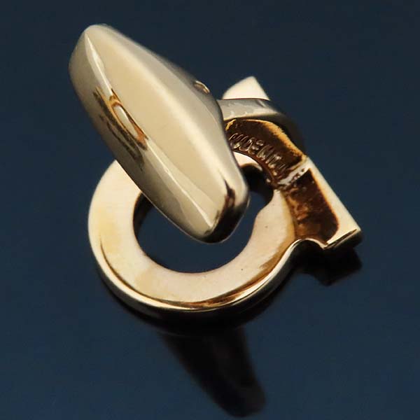 Ferragamo(��󰡸�) ���� ��ġ�� ��� ��ư Ŀ���� [��õ��] �̹���5 - ���̺��� �߰���ǰ