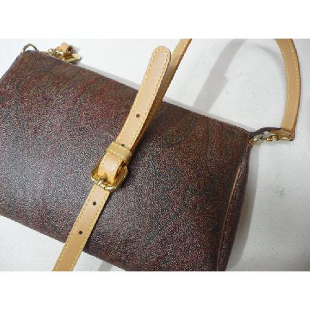 Etro(��Ʈ��) ������ PVC ũ�ν��� w �̹���4 - ���̺��� �߰���ǰ